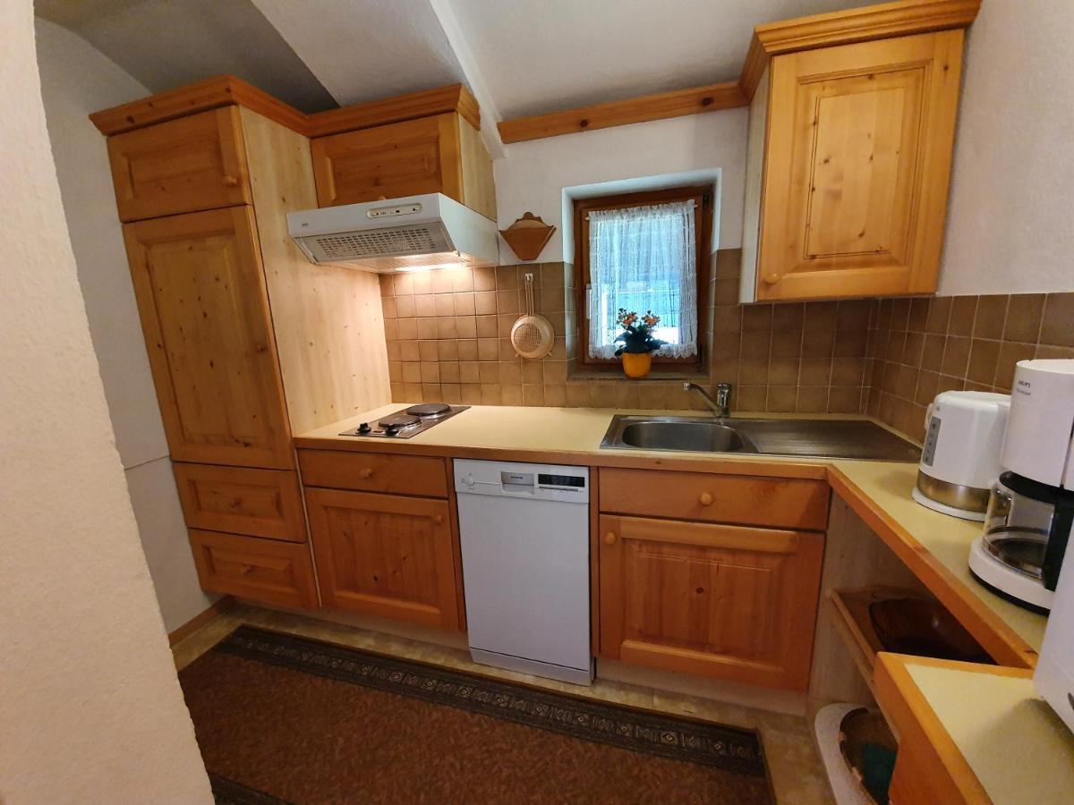 Gaestehaus Tirolergruss Pettneu am Arlberg Buitenkant foto