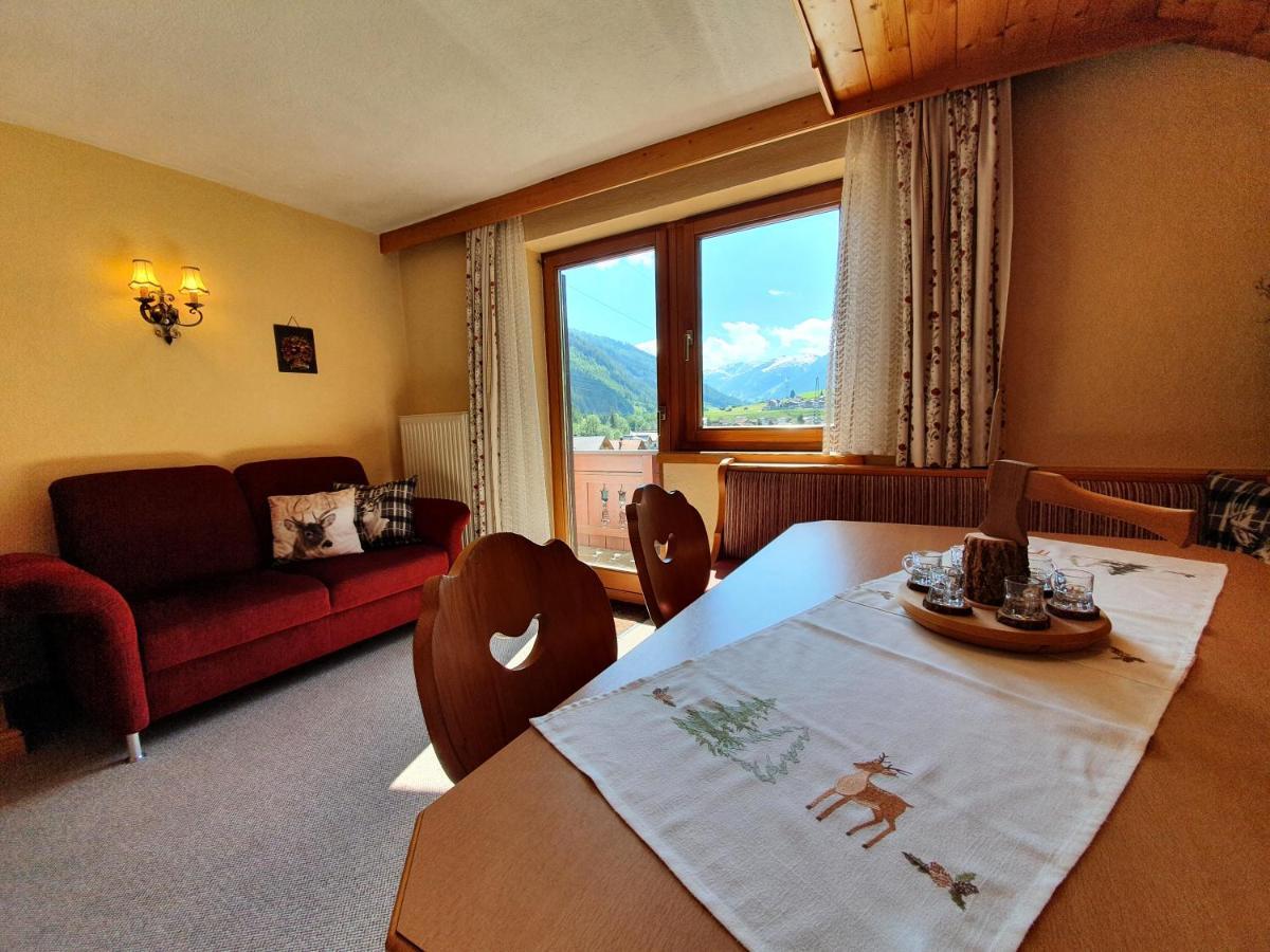 Gaestehaus Tirolergruss Pettneu am Arlberg Buitenkant foto