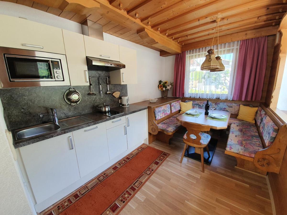 Gaestehaus Tirolergruss Pettneu am Arlberg Buitenkant foto