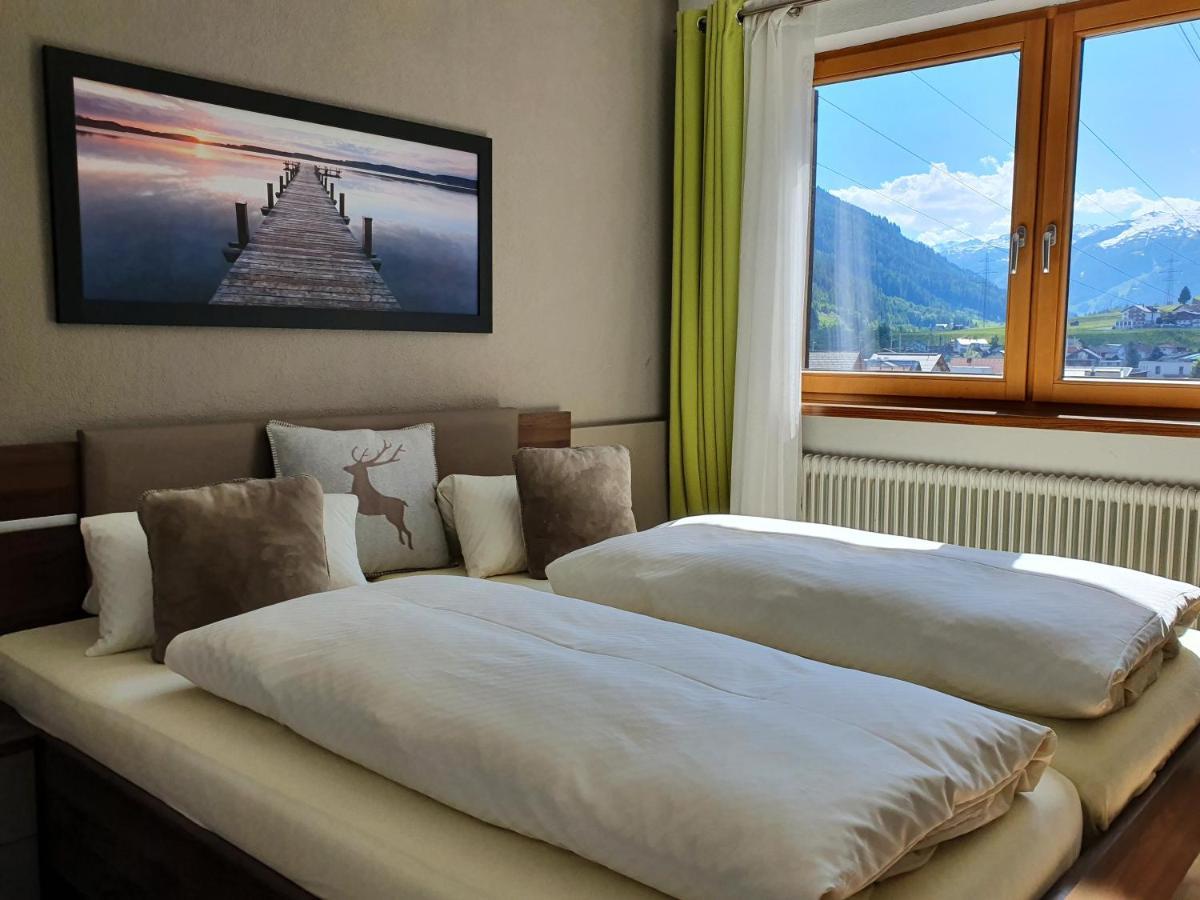 Gaestehaus Tirolergruss Pettneu am Arlberg Buitenkant foto